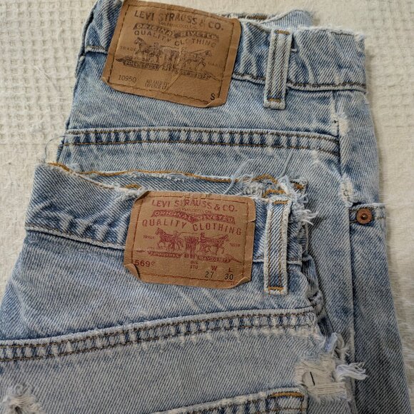 TWO PAIR Levis Sizes 27x30 and 5 Short - Picture 1 of 5